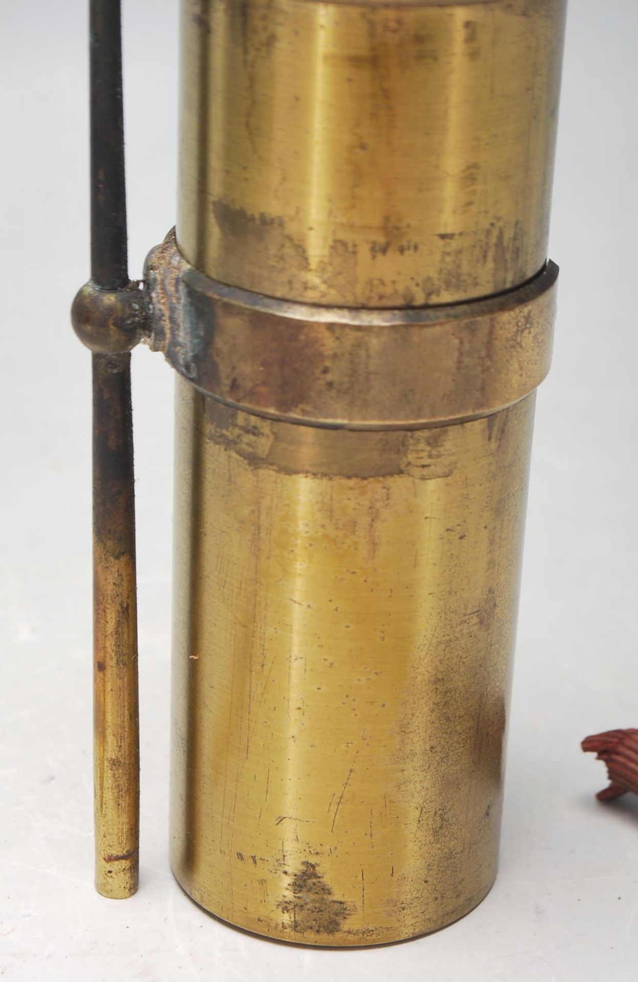 A VINTAGE 20TH CENTURY BRASS BLOW LAMP / JEWELLERY BLOW LAMP BY MOORE AND WRIGHT - Image 3 of 5