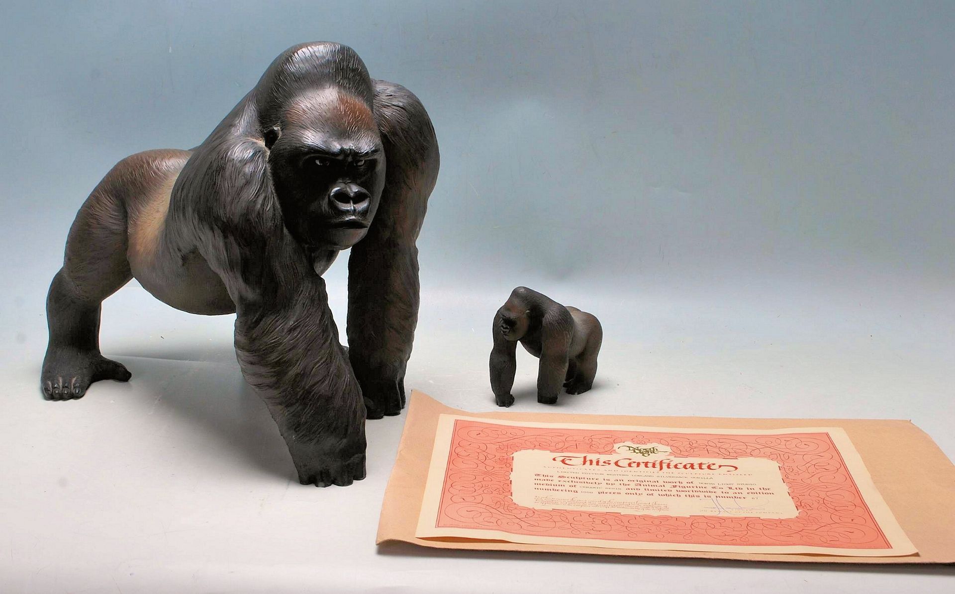 LATE 20TH CENTURY ORIGINAL VINTAGE LIMITED EDITION WESTERN LOWLAND SILVERBACK GORILLA