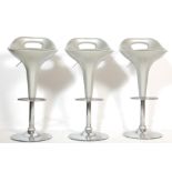 THREE VINTAGE RETRO ADJUSTABLE BAR STOOLS / BREAKFAST TABLE STOOLS