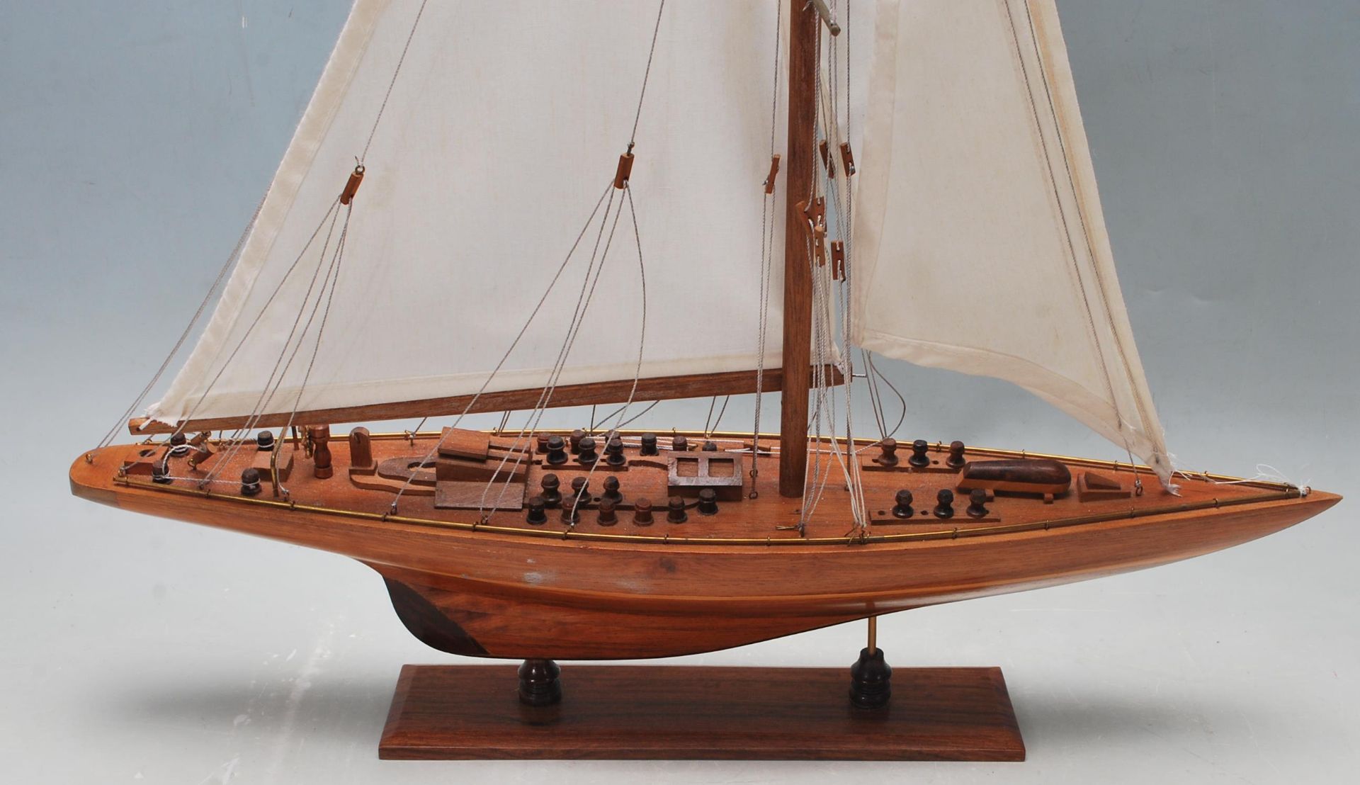 20TH CENTURY SCRATCH BUILT YACHT RAISED ON A PLINTH BASE - Image 6 of 6