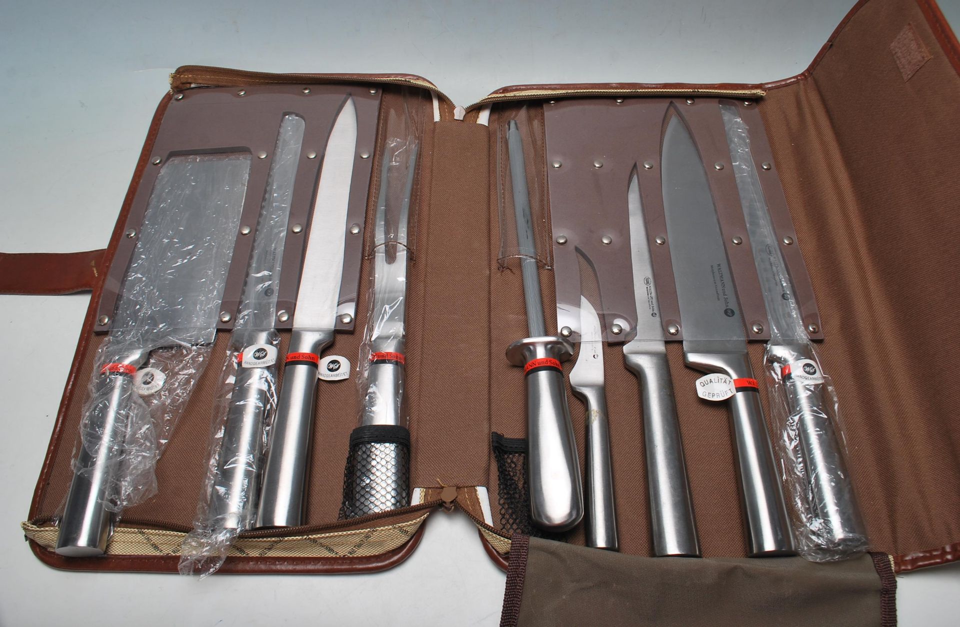 VINTAGE LATE 20TH CENTURY PROFESSIONAL NINE PIECE KNIFE SET BY WALTMANN UND SOHN