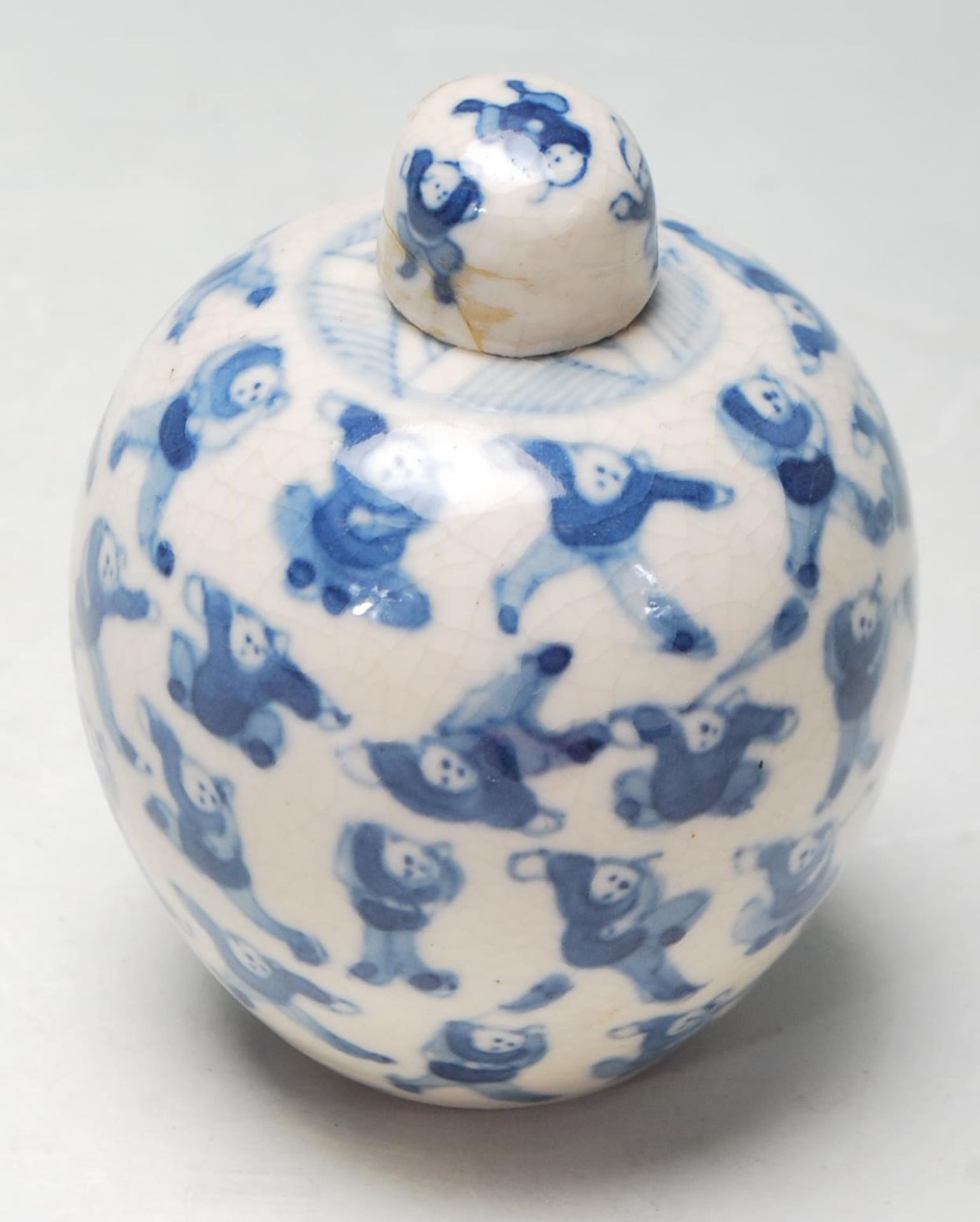 ANTIQUE 19TH CENTURY KANGXI BLUE AND WHITE BALUSTER JAR - Bild 3 aus 6