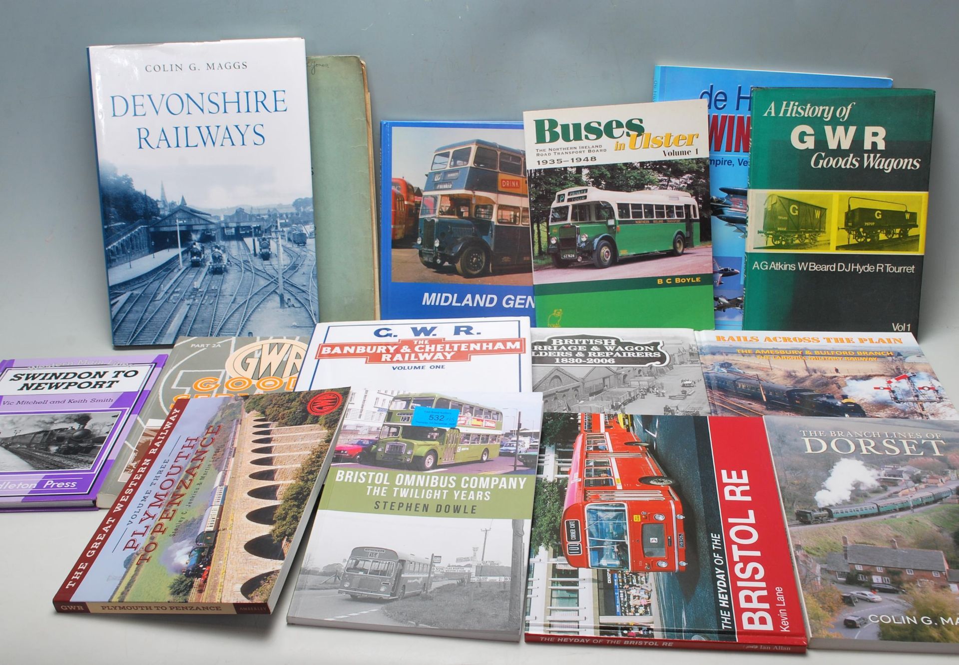 GROUP OF VINTAGE TRANSPORT RELATED REFERENCE BOOKS