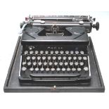 MID CENTURY 1950S RETRO VINTAGE TYPEWRITER BY EVEREST