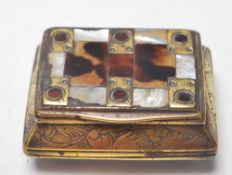 18TH CENTURY GEORGIAN BRASS MOTHER OF PEARL AND BLOND TORTOISESHELL PATCH BOX