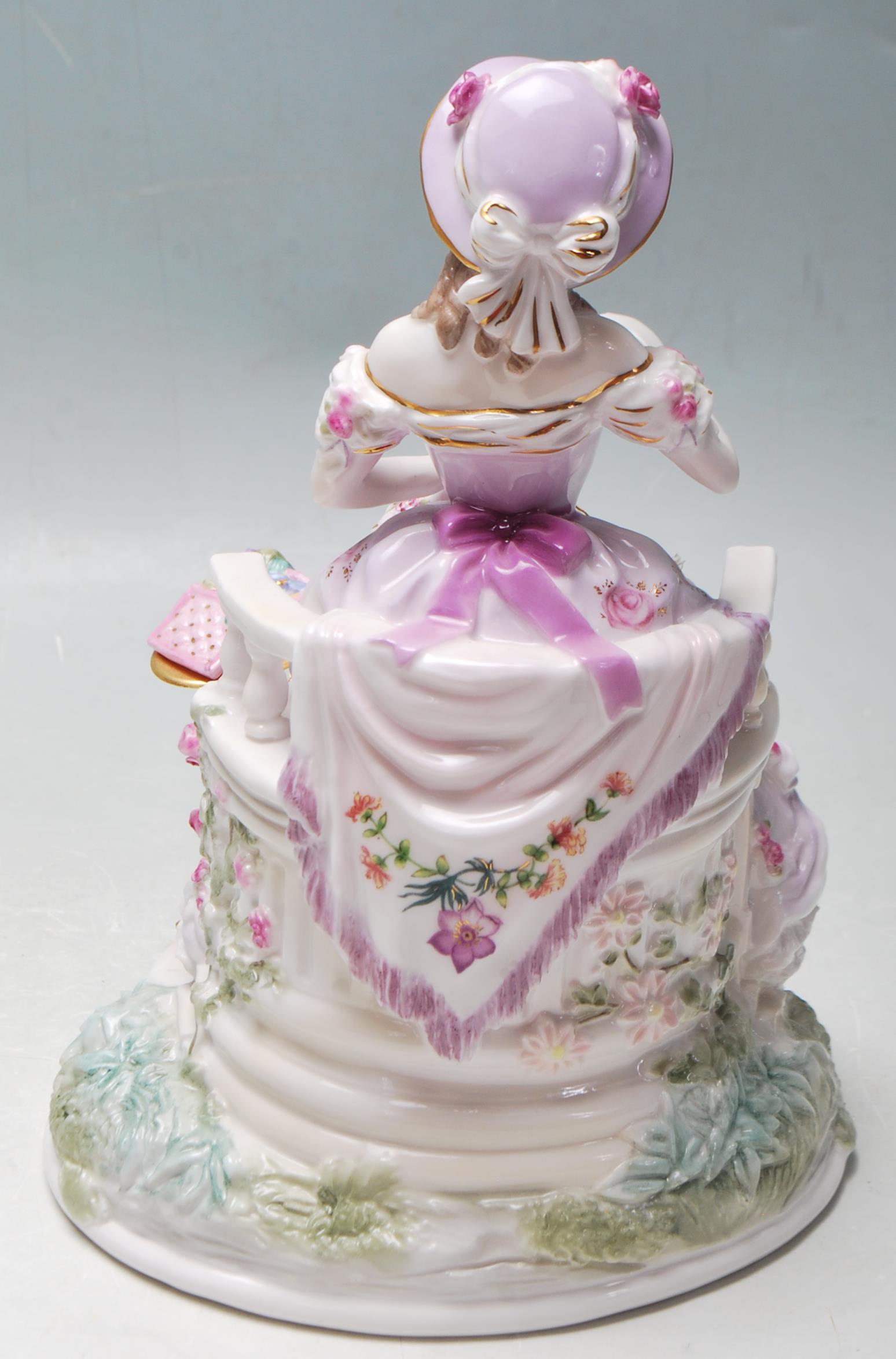 ROYAL WORCESTER - GRACEFUL ARTS - EMBROIDERY - NO 1583 - Image 3 of 5