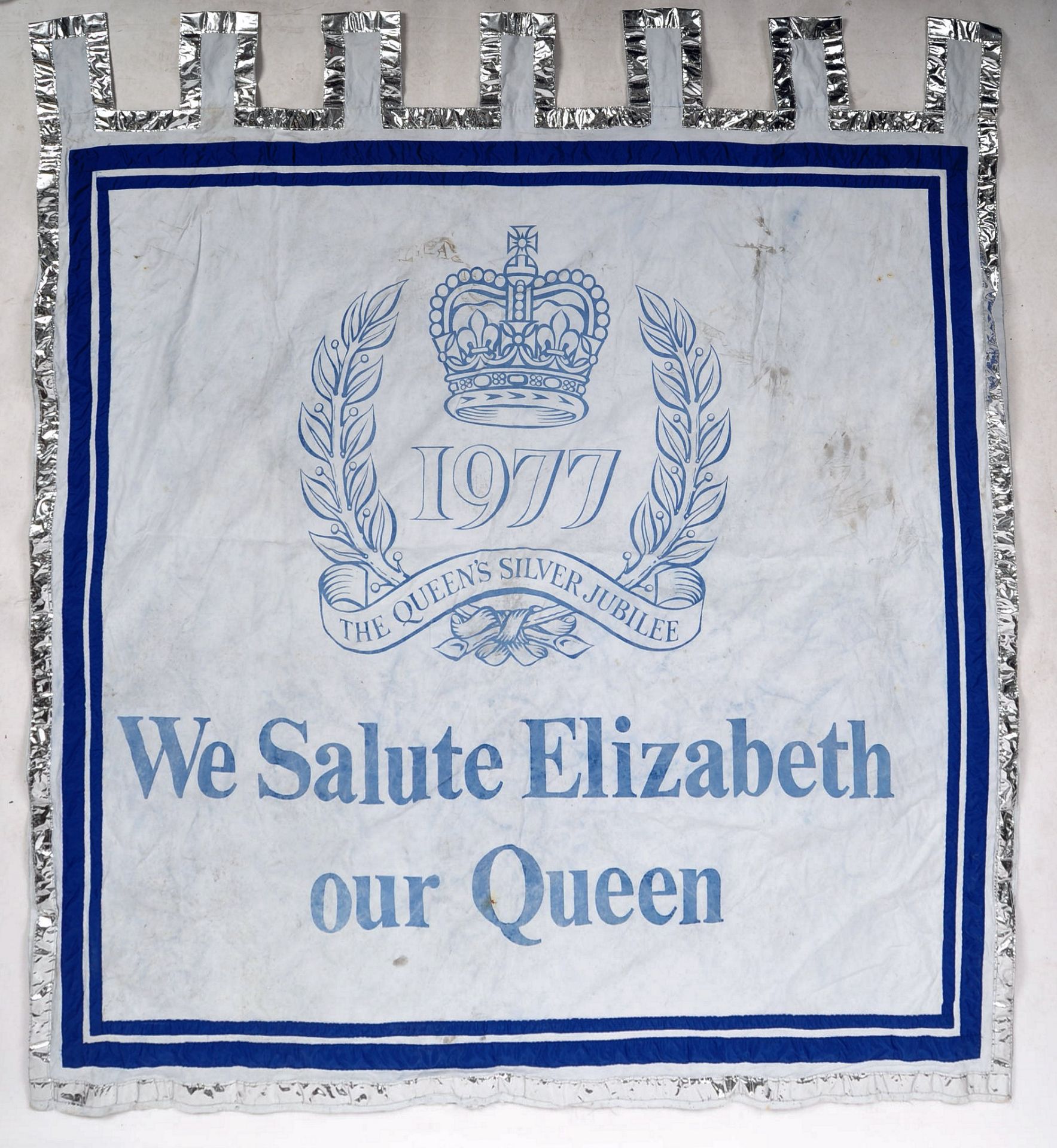 LARGE QUEEN ELIZABETH SILVER JUBILEE COMMEMORATIVE FLAG