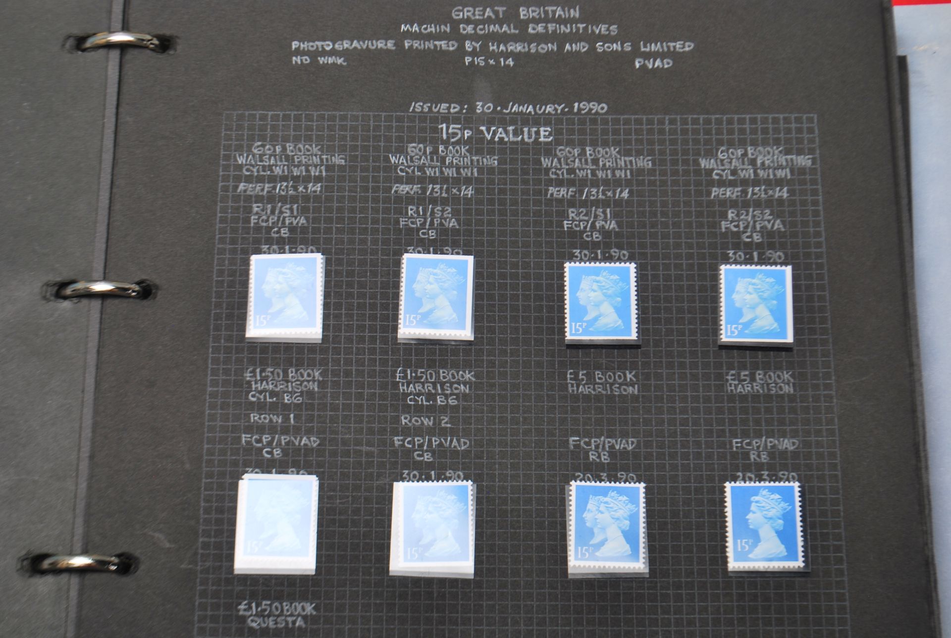 THREE ALBUMS OF MACHIN DEFINITIVE STAMPS + PRESENTATION - Image 19 of 25