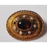 VICTORIAN 15CT GOLD GEM SET BROOCH