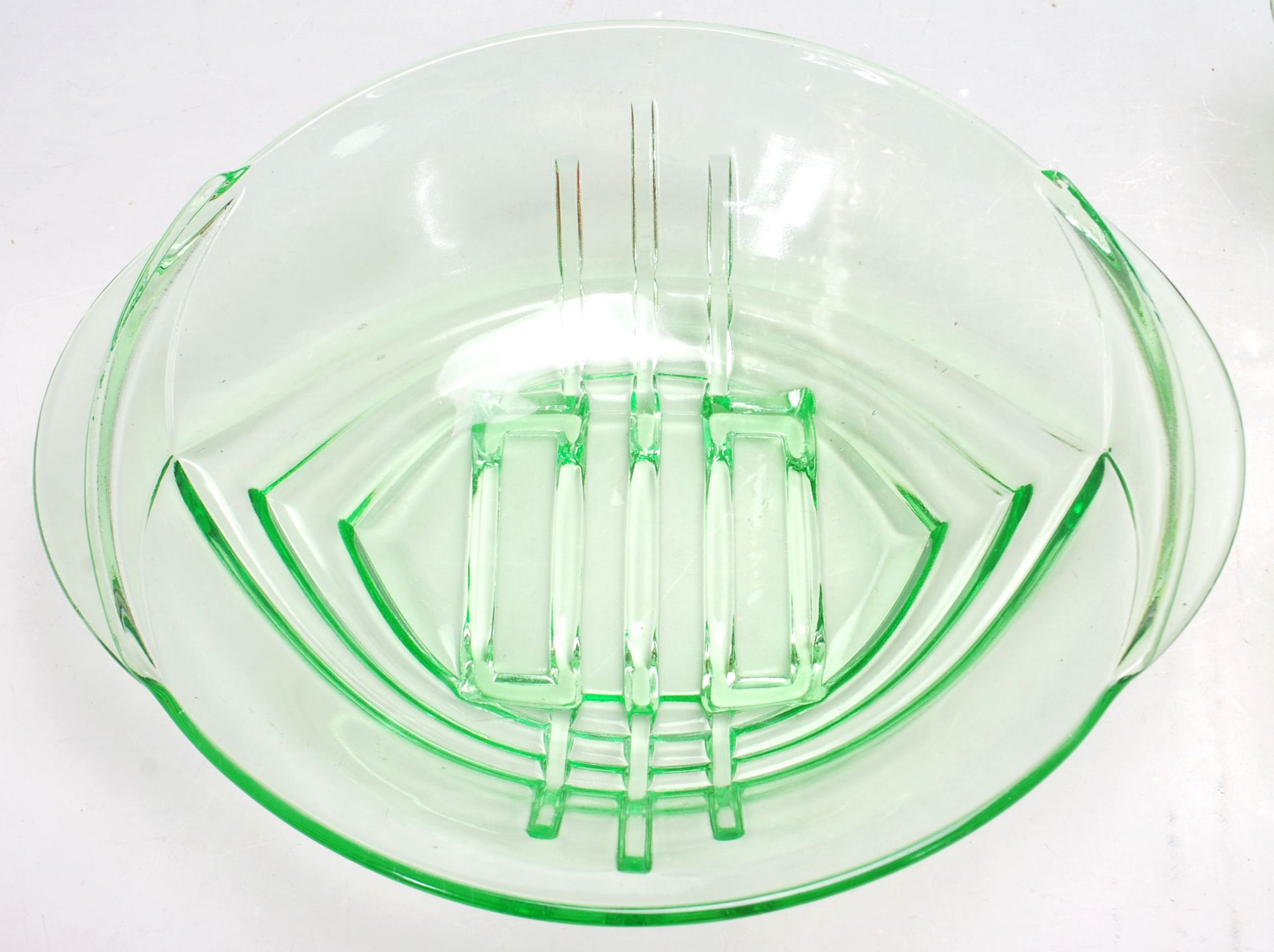 COLLECTION OF ART DECO GREEN GLASS - Image 7 of 7