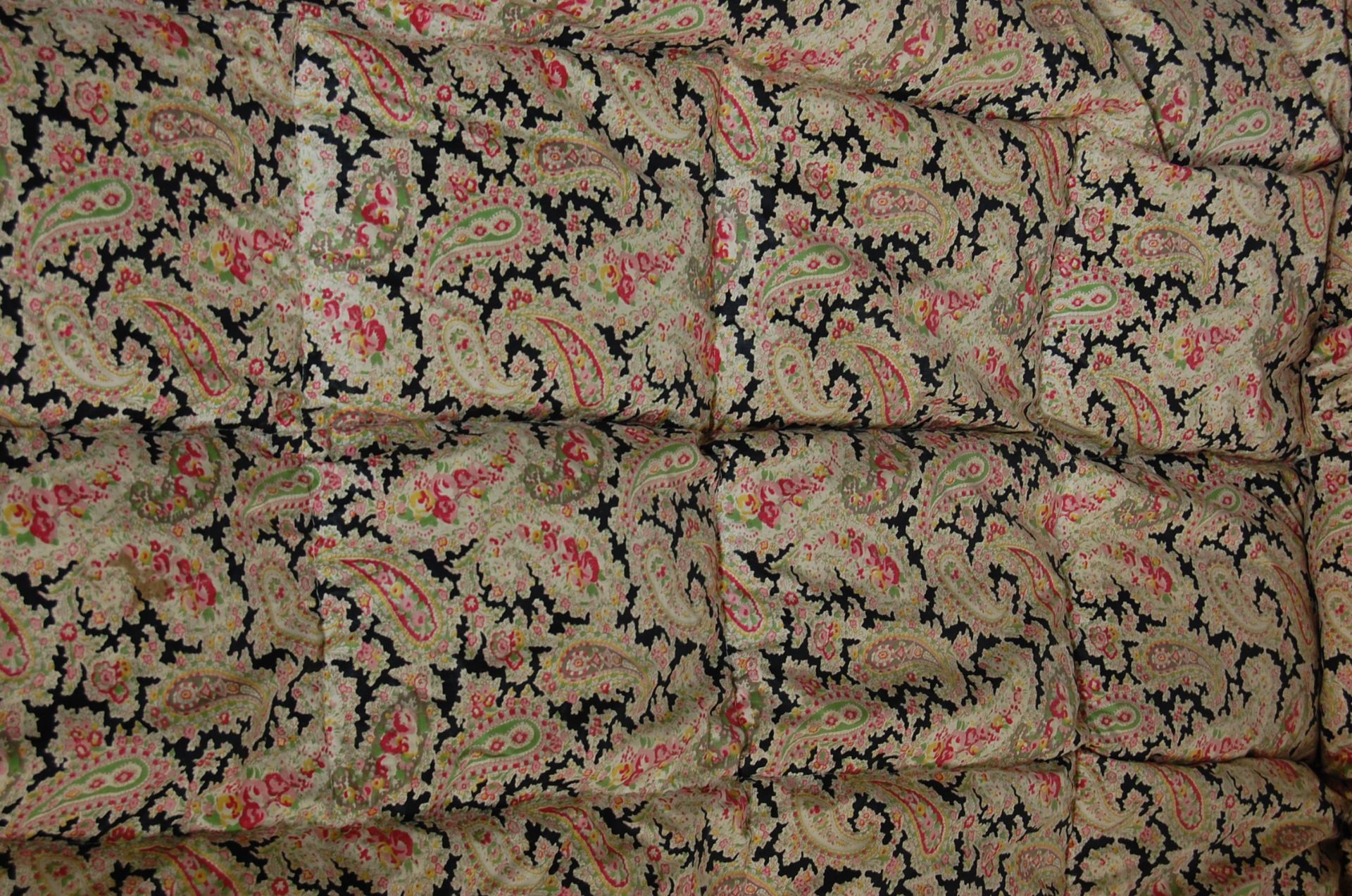 VINTAGE 1930'S EDIERDOWN PAISLEY COVERS - Bild 6 aus 6