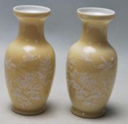 MIRRORED PAIR OF VINTAGE LATE 20TH CENTURY CHINESE REPUBLIC PORCELAIN YELLOW MANTEL VASES