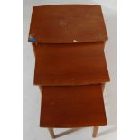 RETRO VINTAGE 1960S MID CENTURY TEAK WOOD NEST OF GRADUATING TABLES