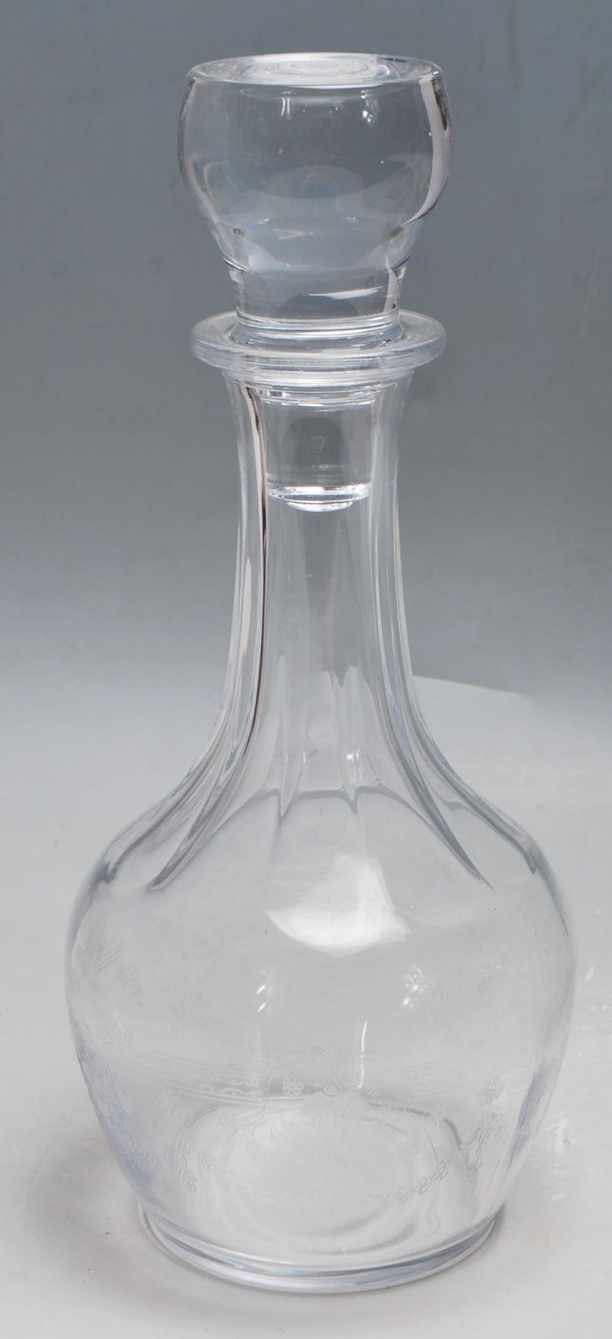 A COLELCTION OF VINTAGE LATE 20TH CENTURY CUT GLASS CRYTAL DECANTERS - Image 2 of 6