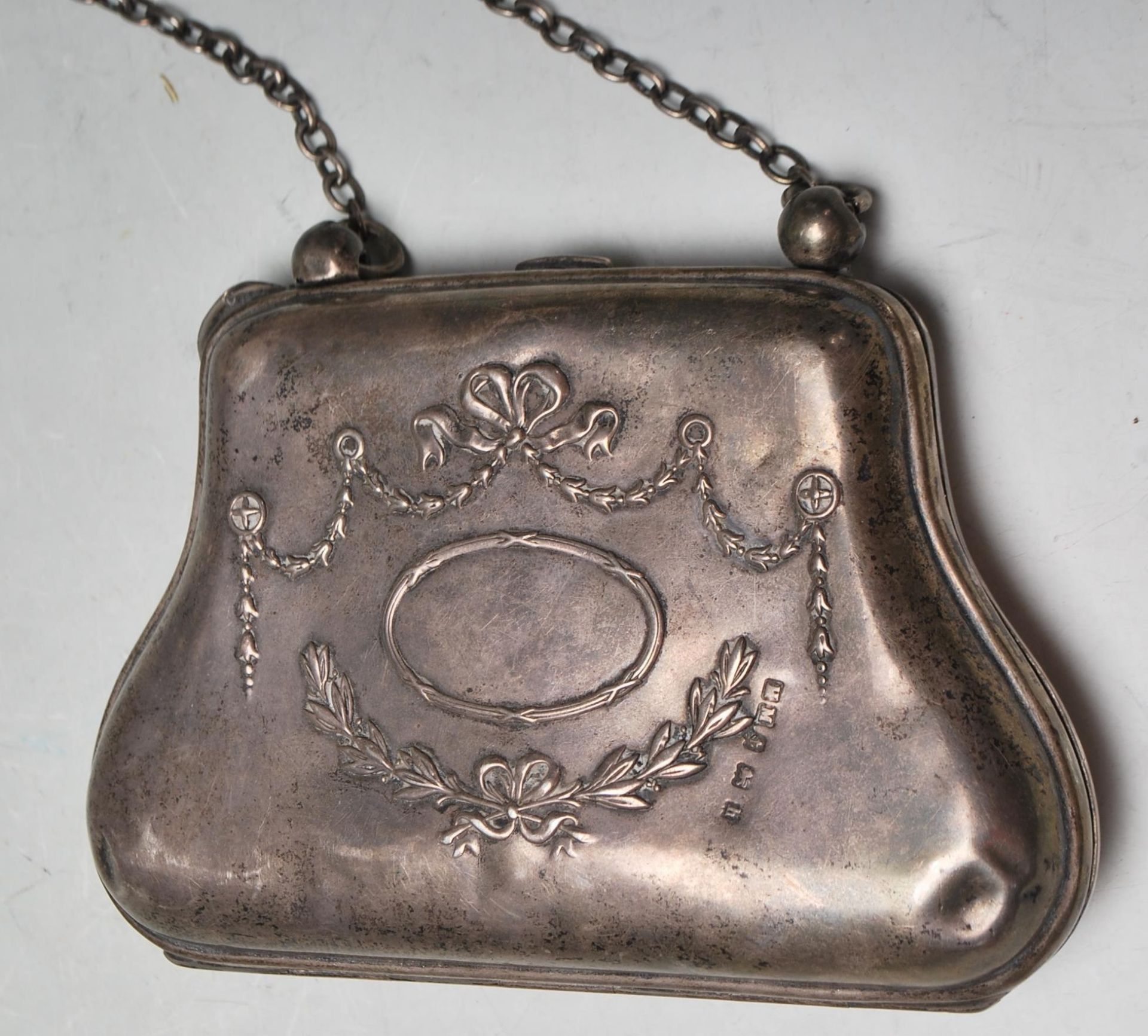 EARLY 20TH CENTURY EDWARDIAN SILVER PURSE - Bild 2 aus 5