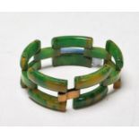 1930'S ART DECO GREEN LUCITE PHENOLIC LINK BRACELET