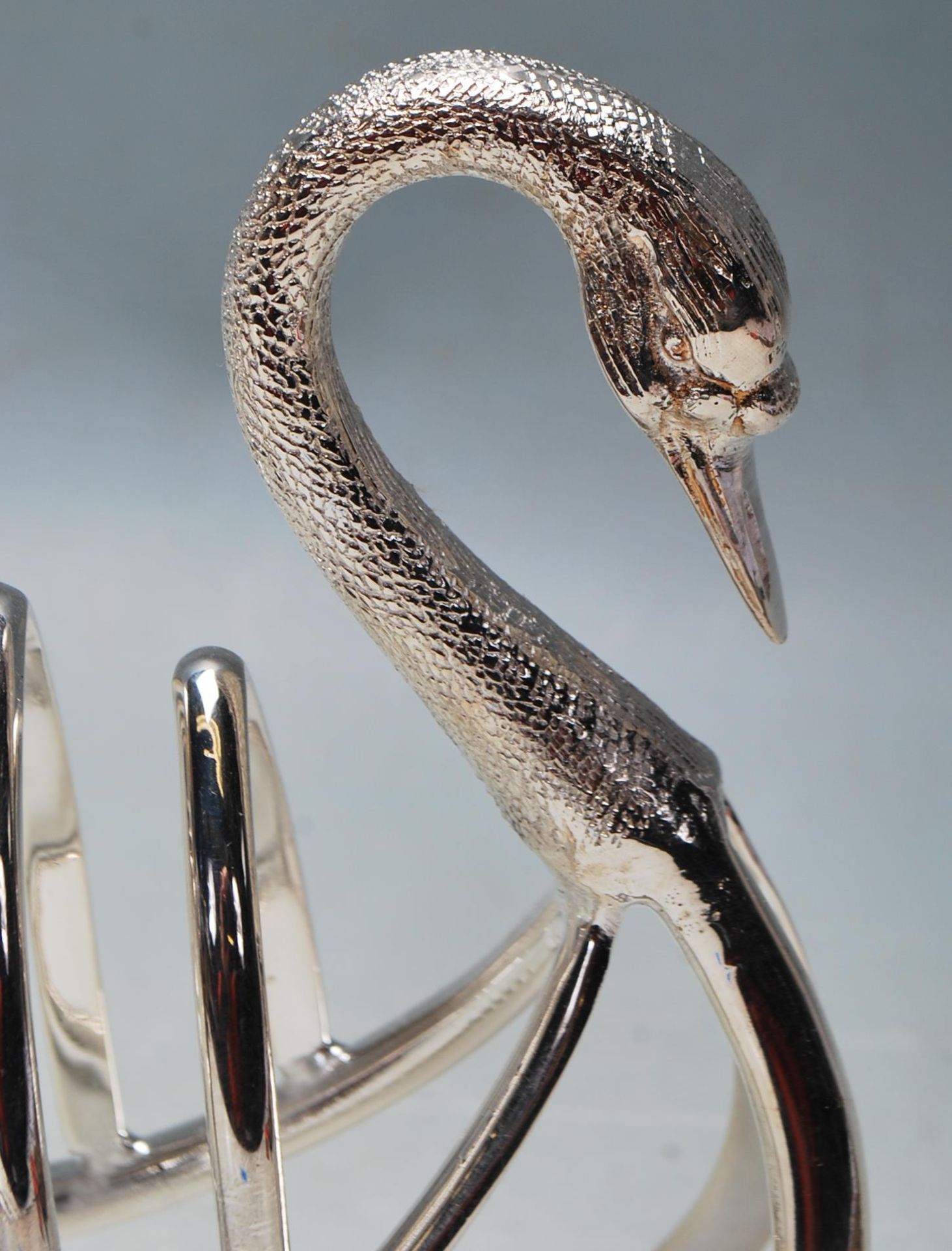 SILVER PLATED TOAST RACK IN THE FORM OF A SWAN - Image 2 of 5