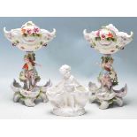 19TH CENTURY VICTORIAN GERMAN PORCELAIN CENTRE PIECES