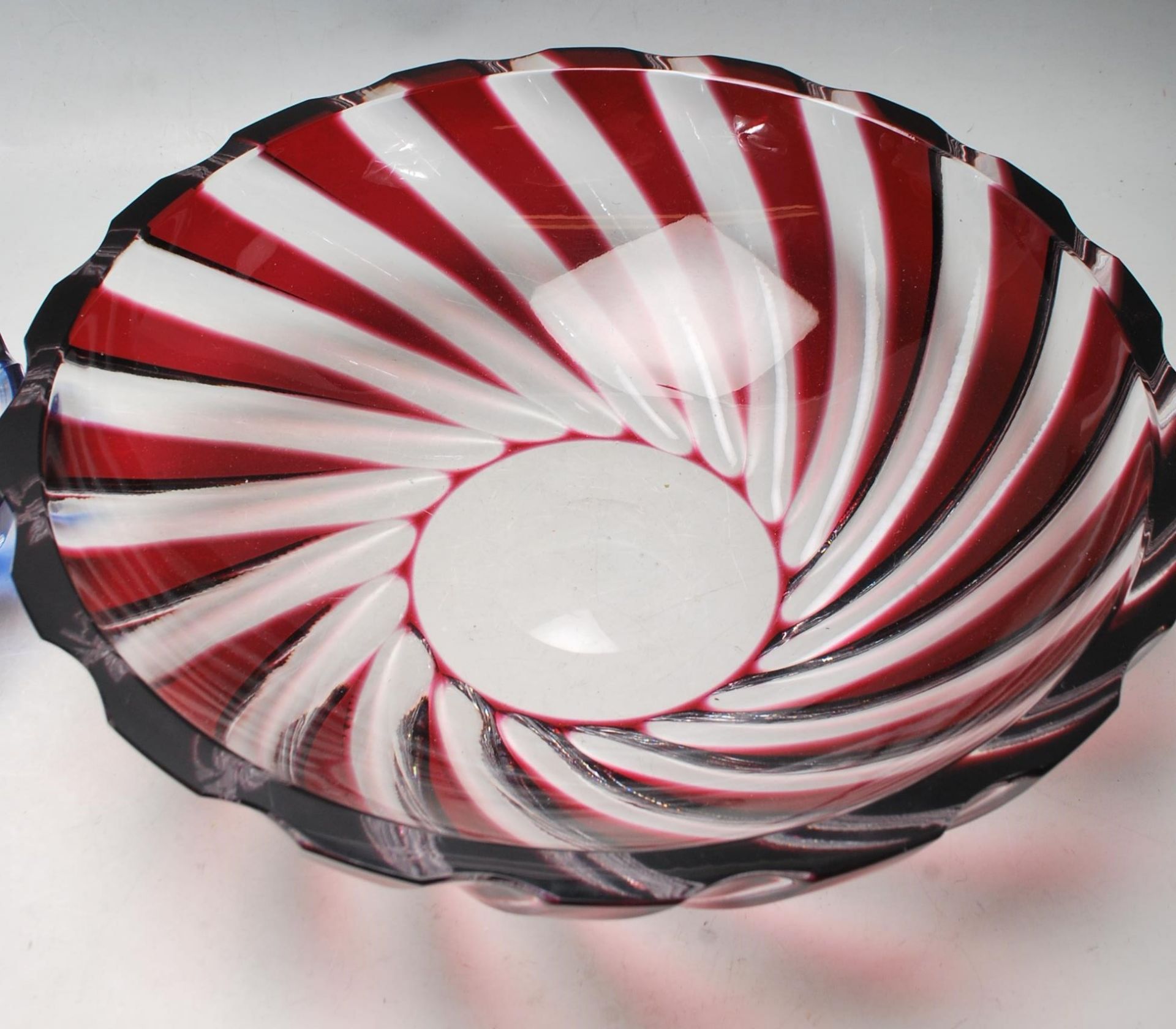 VINTAGE VAL ST LAMBERT GLASS BOWLS - Image 3 of 9