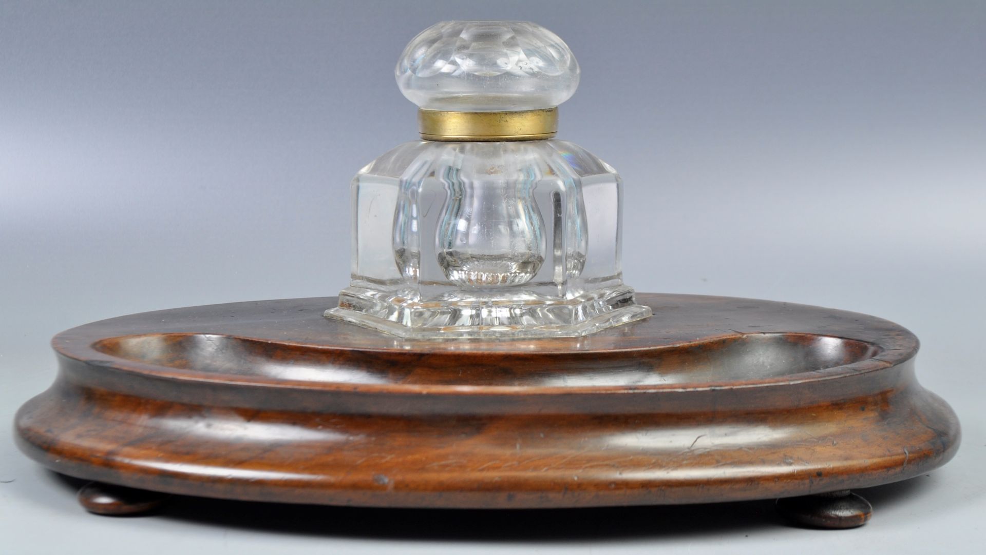 19TH CENTURY ENGLISH ANTIQUE LARGE INKWELL