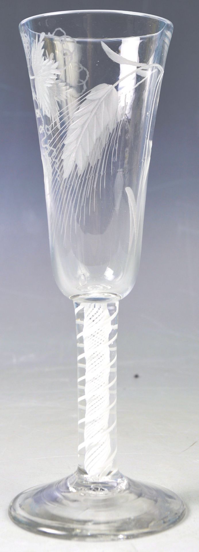 18TH CENTURY GEORGIAN DOUBLE SERIES AIR TWIST STEM WINE GLASS