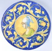 19TH CENTURY ITALIAN MAJOLICA CHARGER DEPICTING A SOLDIER