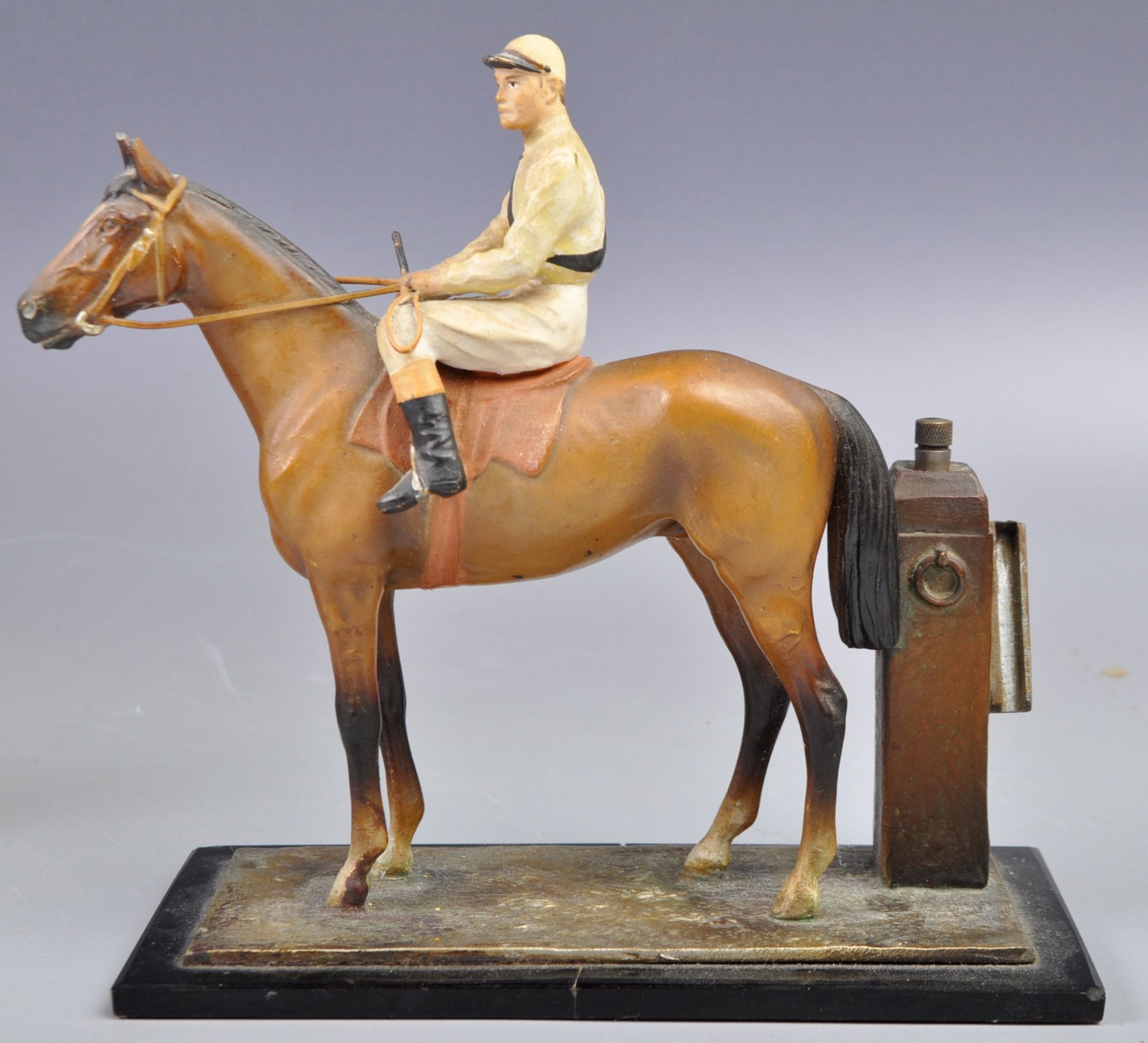 PAIR OF COLD PAINTED RACE HORSE TABLE LIGHTERS - Image 3 of 5
