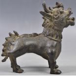 19TH CENTURY CHINESE BRONZE FIGURE OF A TEMPLE LION