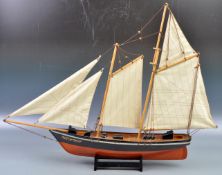 20TH CNTURY SCRATCH BUILD MODEL OF A SAILING BOAT