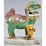 CHINESE KANGXI PERIOD FAMILLE VERTE PORCELAIN TEMPLE LION