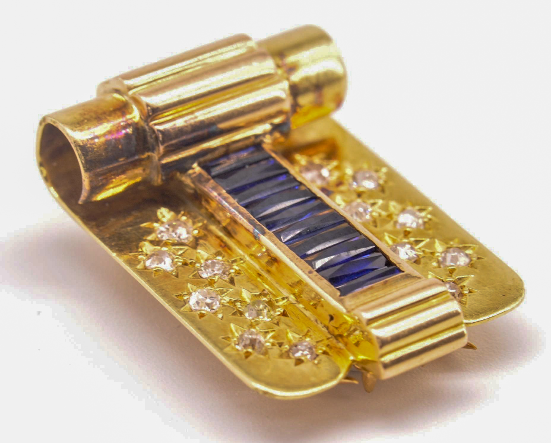 An Art Deco 18ct Gold French Sapphire & Diamond Dress Clip - Image 3 of 14