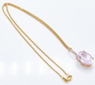 A Hallmarked 18ct Gold Kunzite & Diamond Pendant Necklace