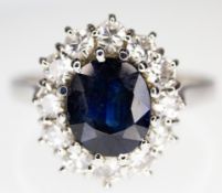 Hallmarked 18ct Gold Sapphire & Diamond Cluster Ring