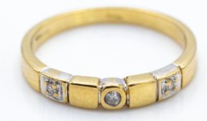 9ct Gold Hallmarked & Diamond Gypsy Ring