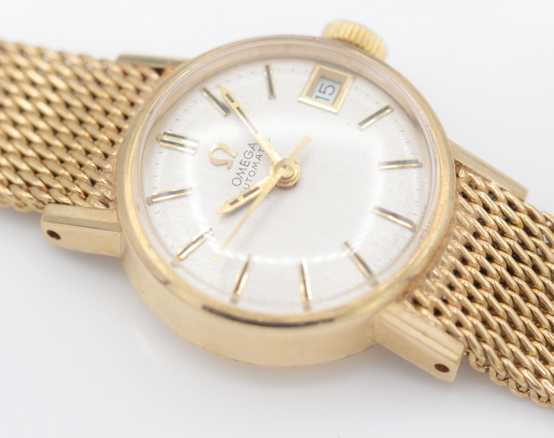 9ct Gold Hallmarked Omega Ladies Wrist Watch