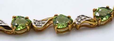 9ct Gold Diamond & Green Sapphire Bracelet