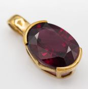 9ct Gold & Rhodolite Garnet Necklace Pendant