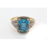 18ct Gold Zircon & Diamond Ring