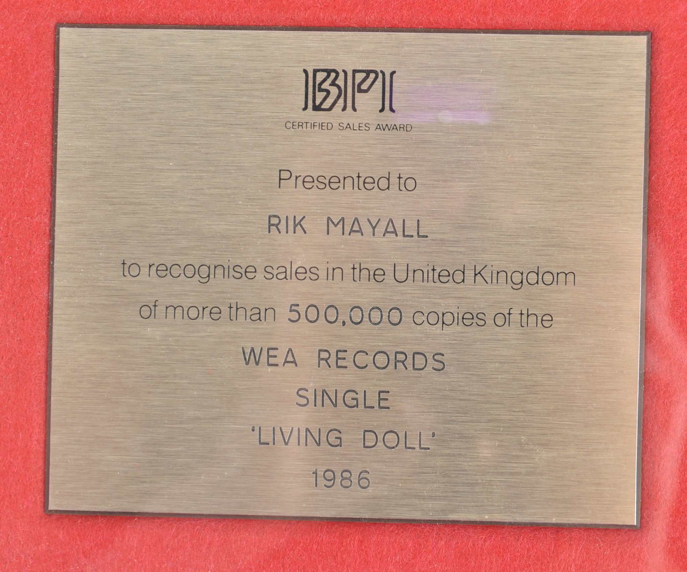 RIK MAYALL - PERSONALLY OWNED GOLD DISC RECORD ' L - Image 2 of 5