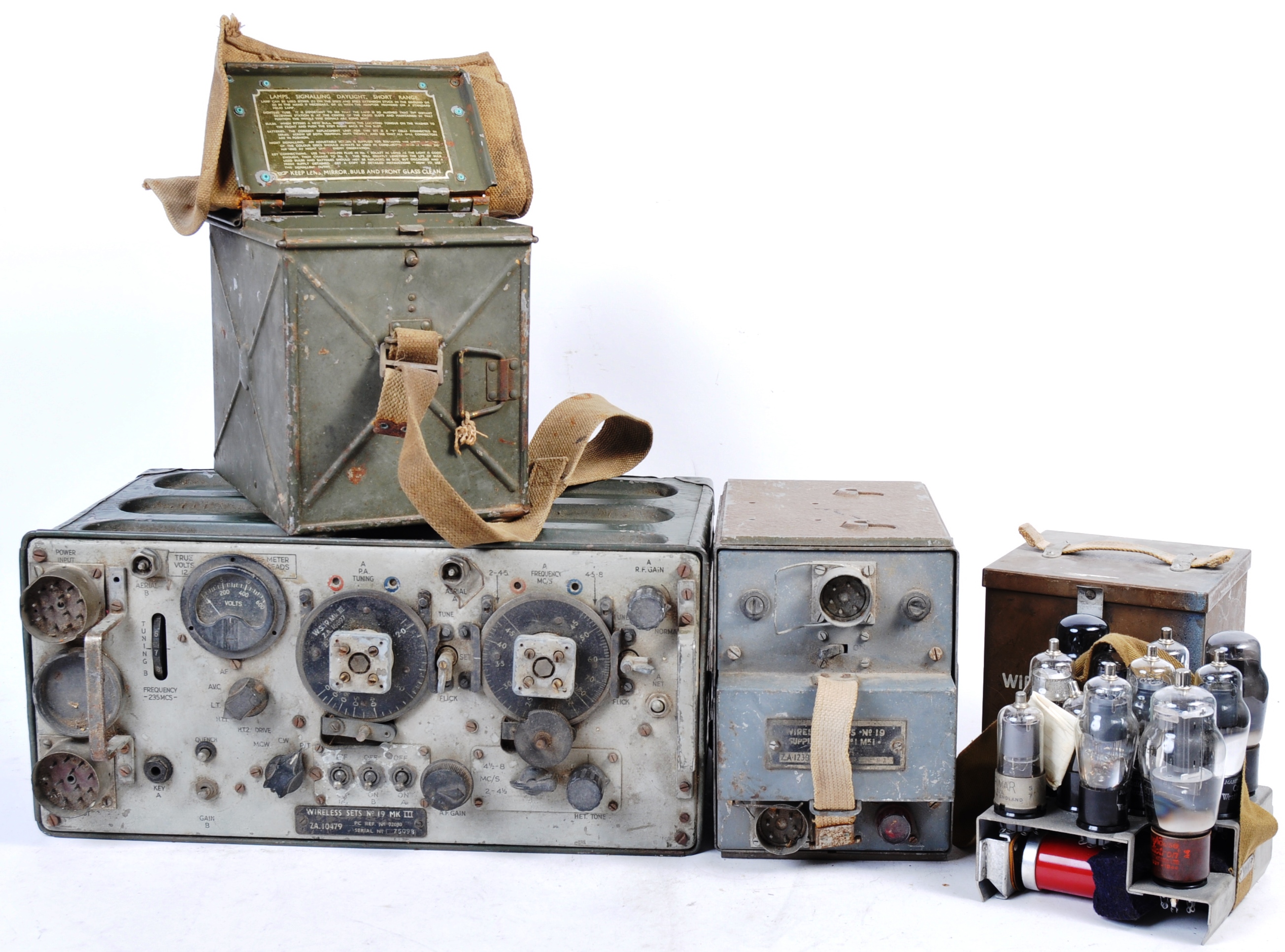 WWII SECOND WORLD WAR WIRELESS SETS NO 19 RADIO TRANSCEIVER