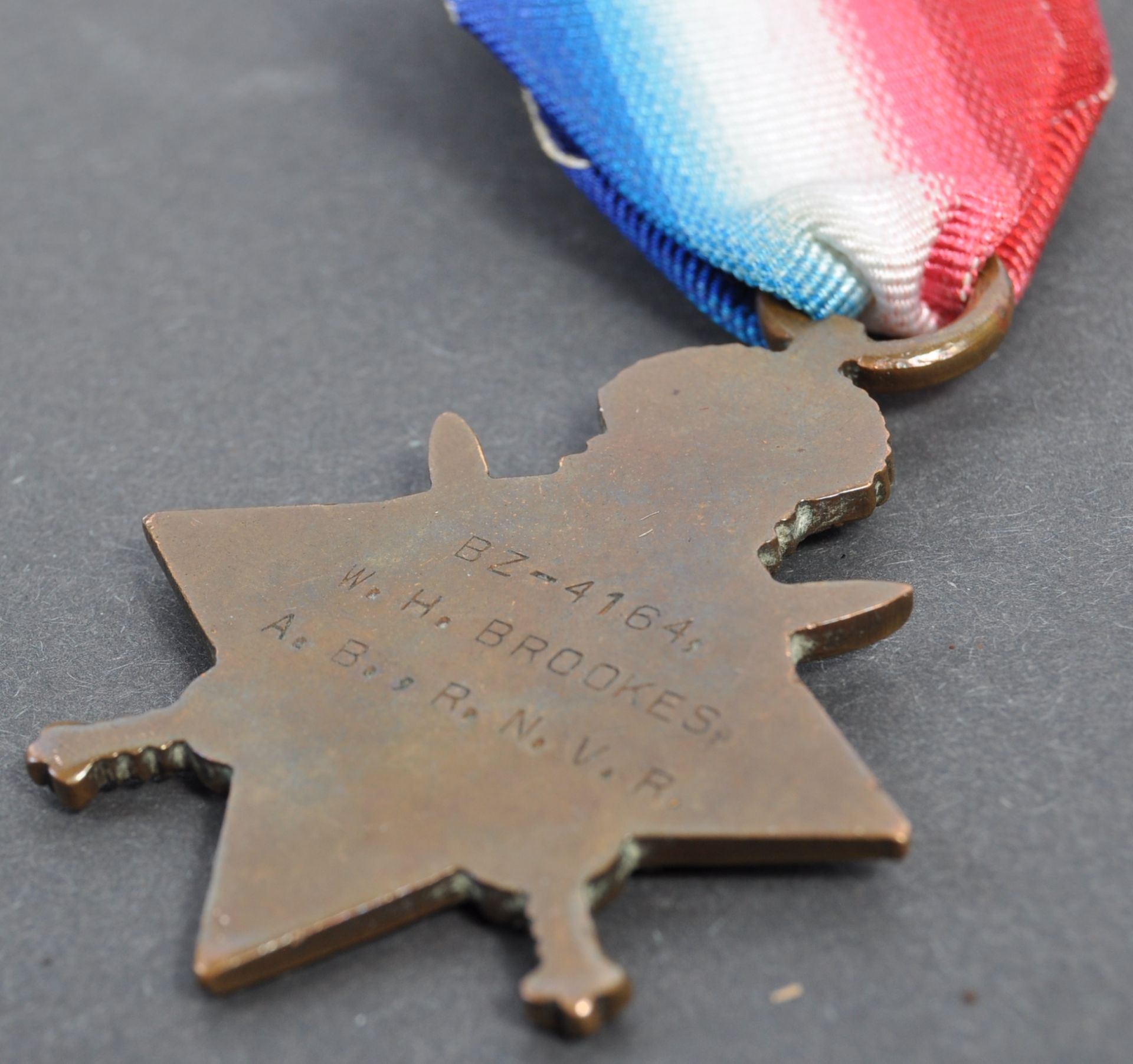 WWI FIRST WORLD WAR 1914-15 STAR MEDAL & RIBBON - Image 2 of 2