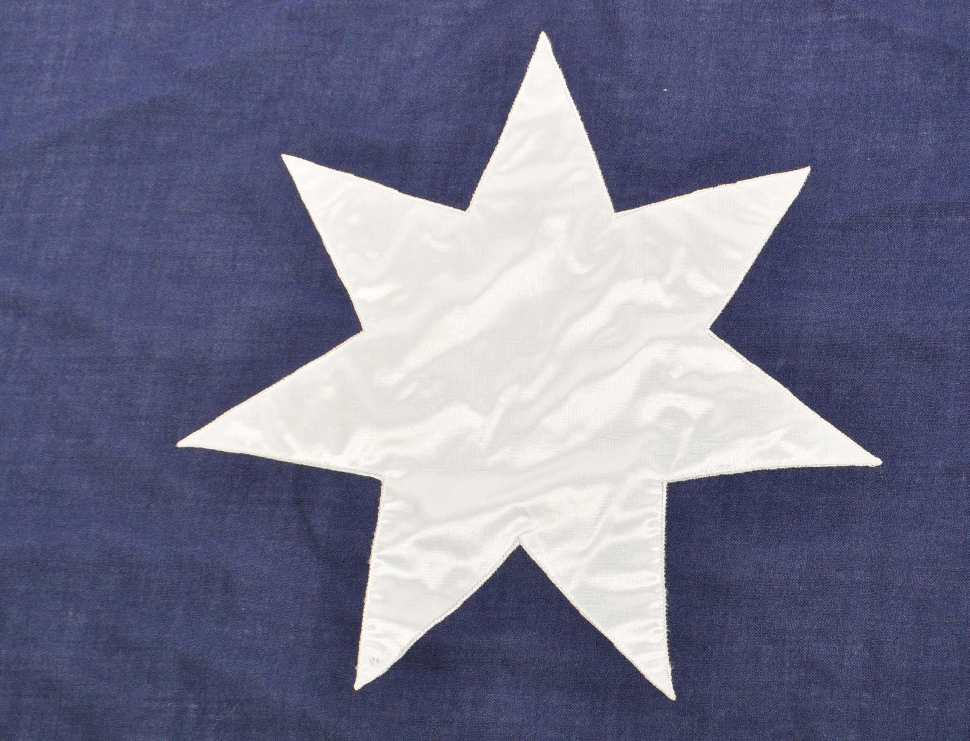 LARGE 20TH CENTURY AUSTRALIAN LINEN FLAG - Image 2 of 4