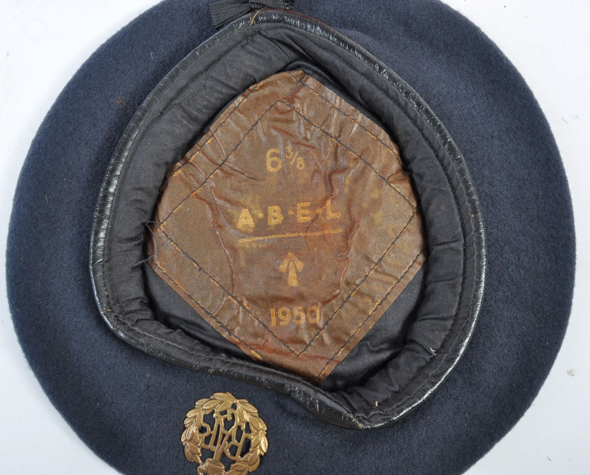 POST WWII SECOND WORLD WAR 1950 ROYAL AIR FORCE BERET - Image 4 of 4