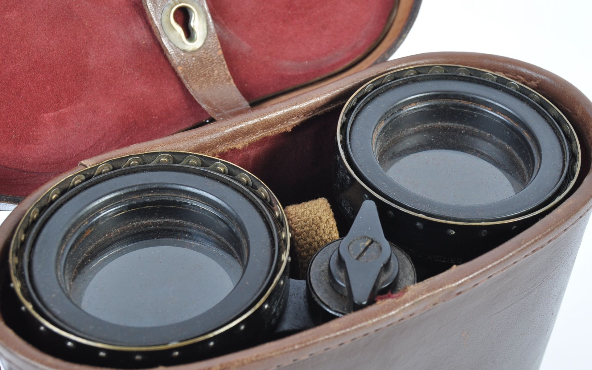 WWII SECOND WORLD WAR BRITISH BARR & STROUD NAVAL BINOCULARS - Image 9 of 9