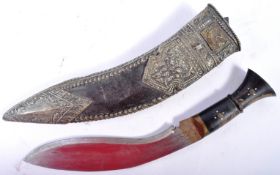 ORIGINAL VINTAGE NEPALESE GURKHA KUKRI KNIFE AND SCABBARD