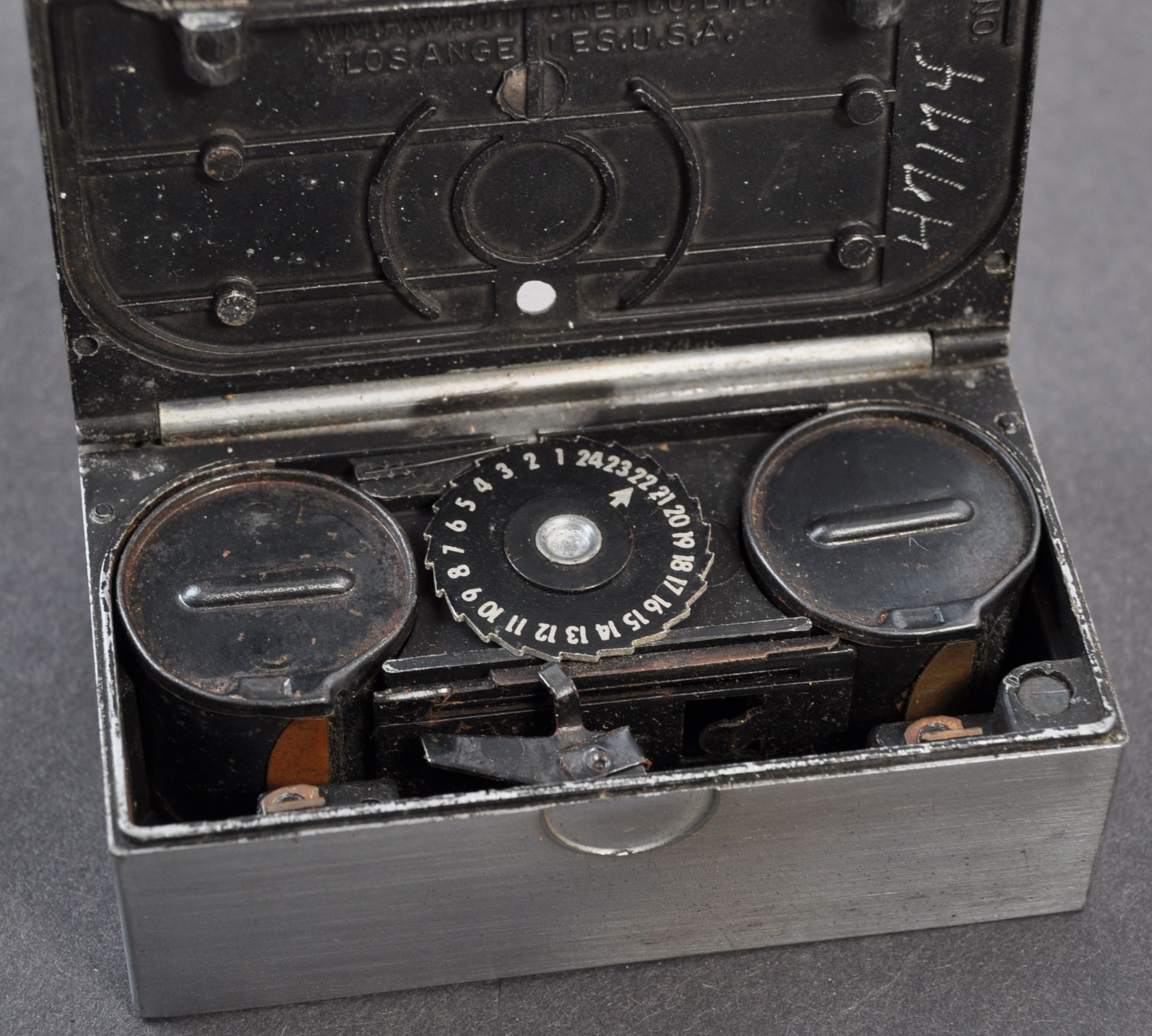 ARTHUR MUGGERIDGE WWII ESCAPE & EVADE COLLECTION - MINIATURE CAMERA - Image 4 of 4