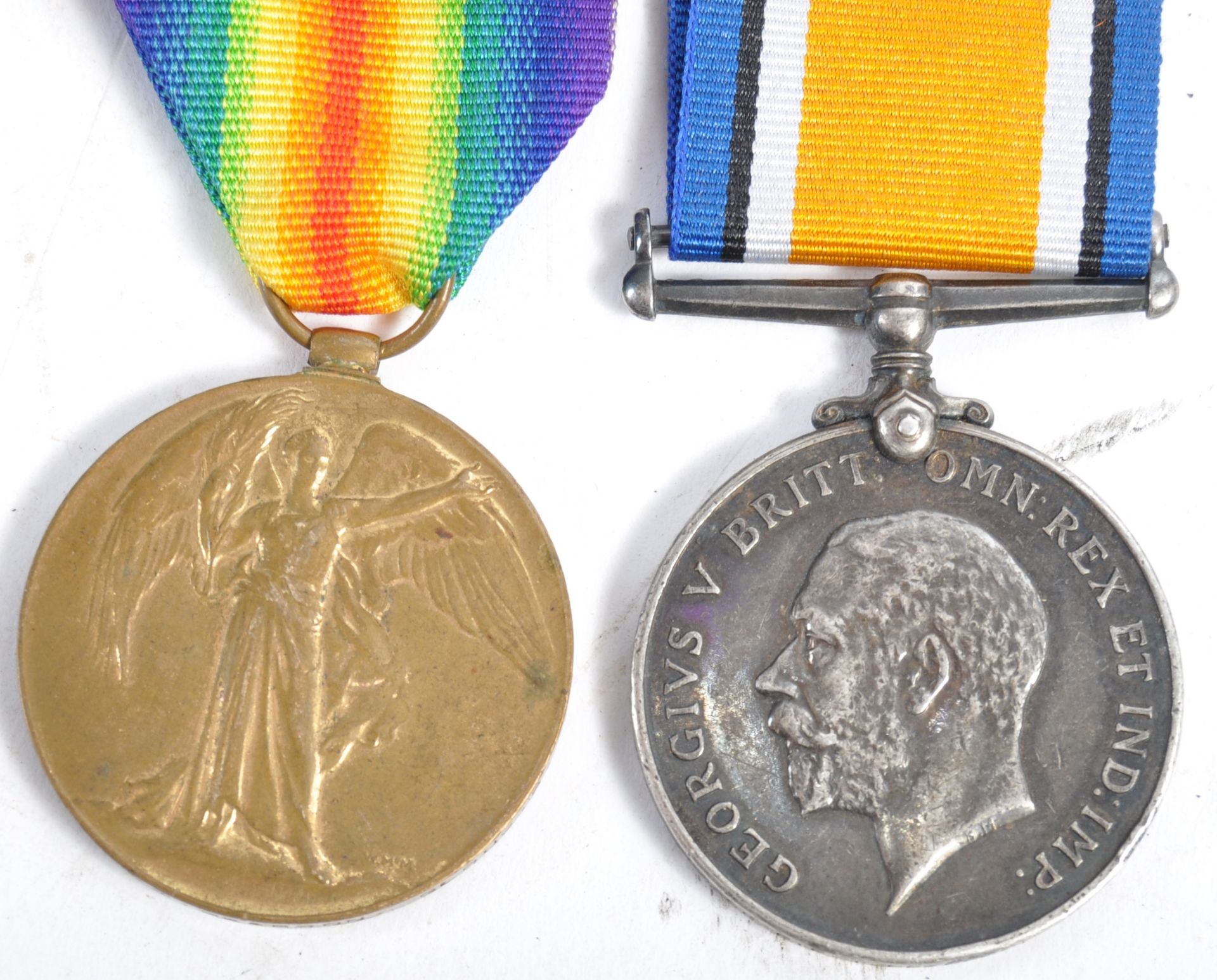 WWI FIRST WORLD WAR MEDAL PAIR & CAMERA - PRIVATE IN GLOUCESTER RGMT - Image 2 of 6