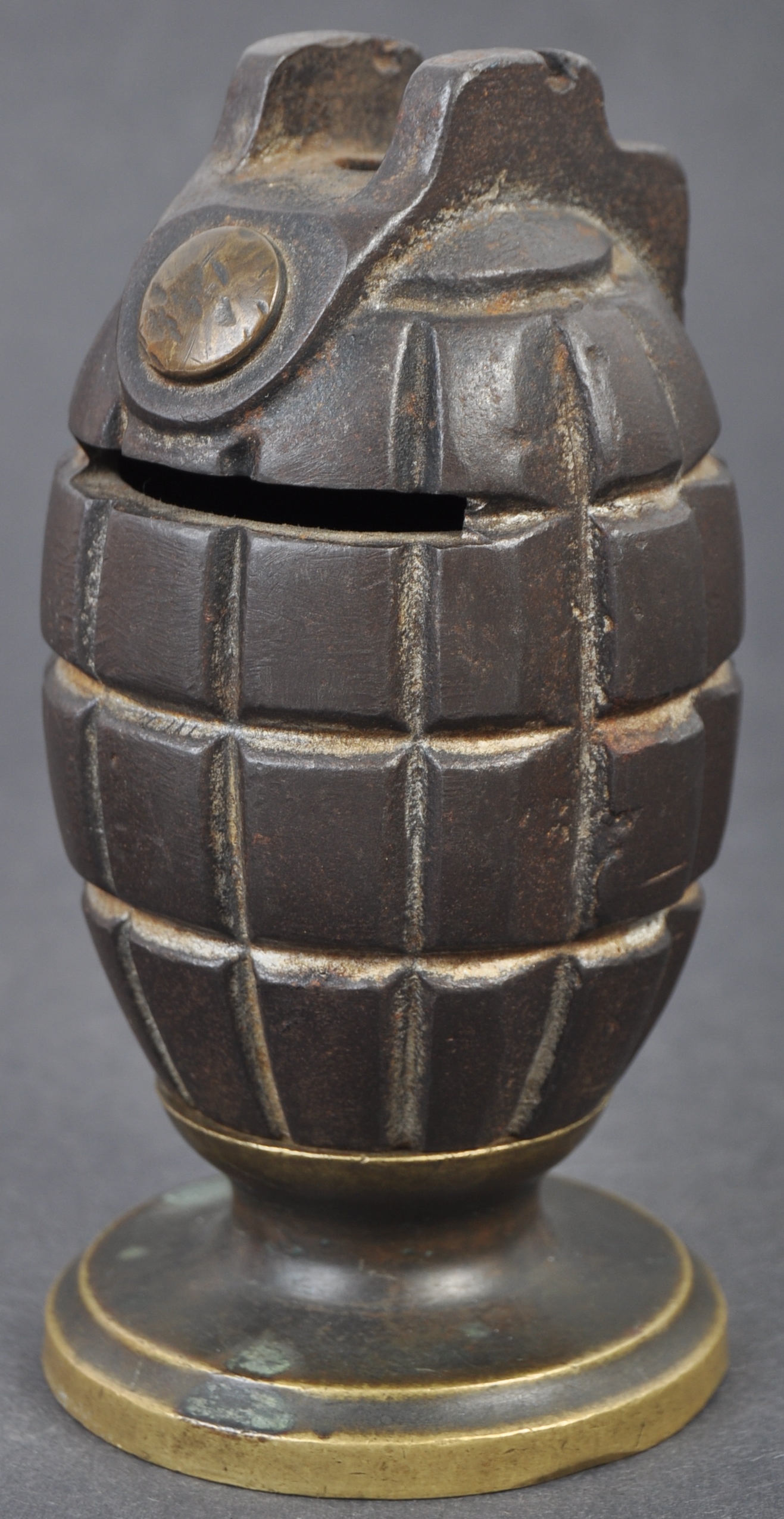 WWI FIRST WORLD WAR MILLS BOMB HAND GRENADE MONEYBOX