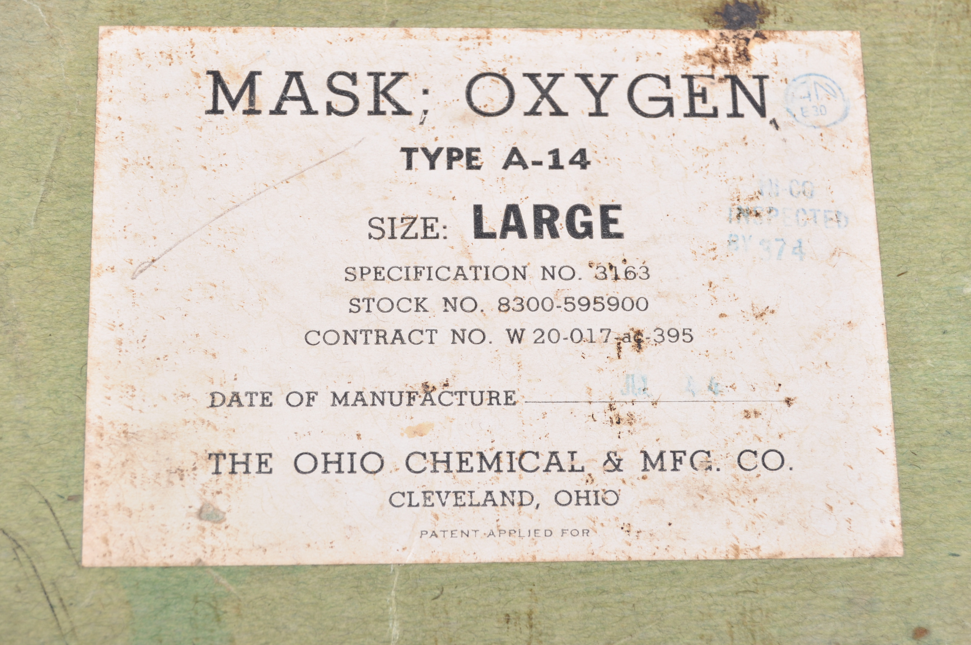 ORIGINAL WWII UNITED STATES AIR FORCE TYPE A-14 OXYGEN MASK - Image 2 of 7