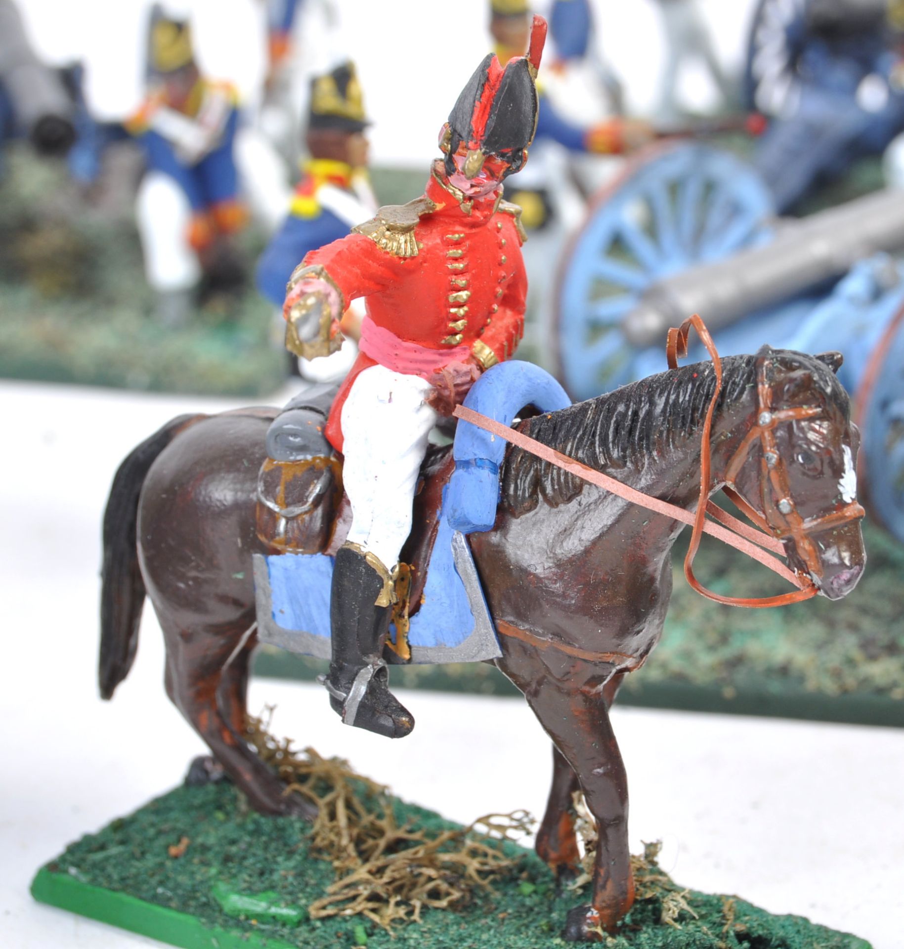 COLLECTION OF 1/32 SCALE PLASTIC NAPOLEONIC SOLDIER FIGURES - Image 4 of 5